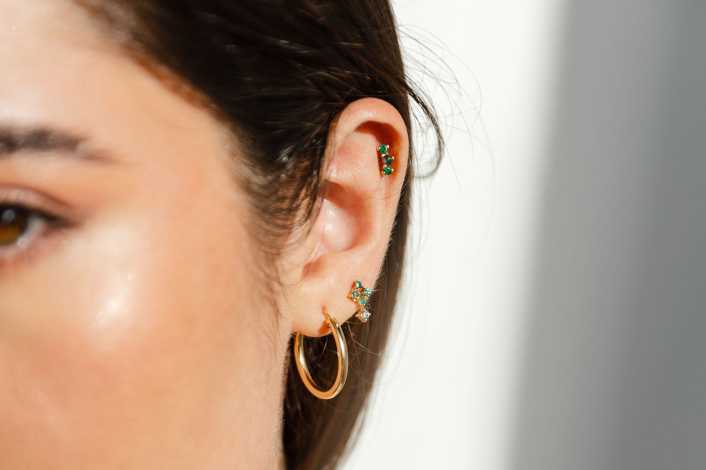 Aretes Diana Studs Fine Esmeraldas y Diamantes