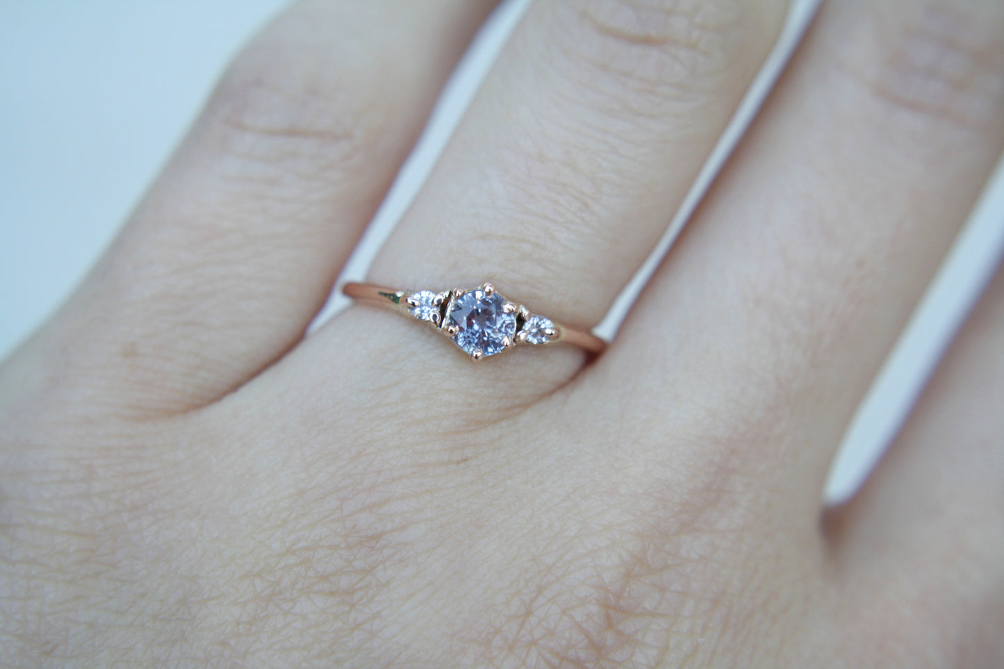 Anillo Amelia Zafiro Lila y Diamantes