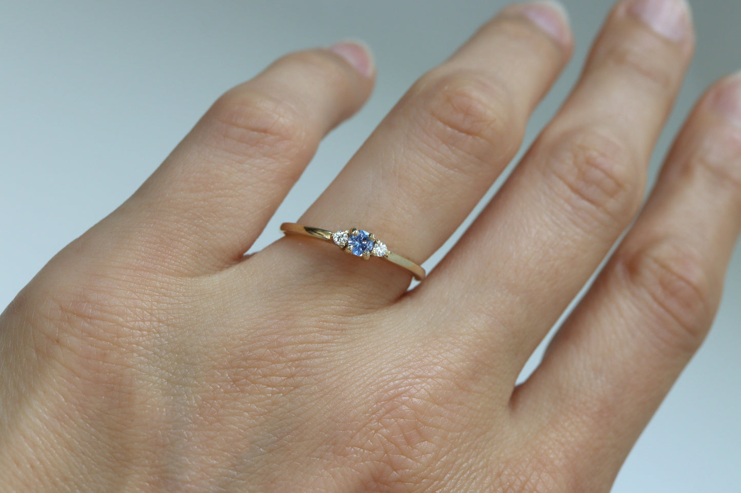 Anillo Amelia Zafiro Azul Platino