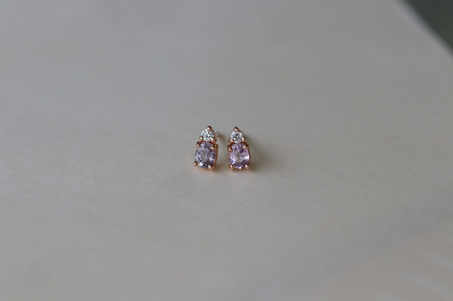 Aretes Luxe Zafiro Lila y Diamante Fine