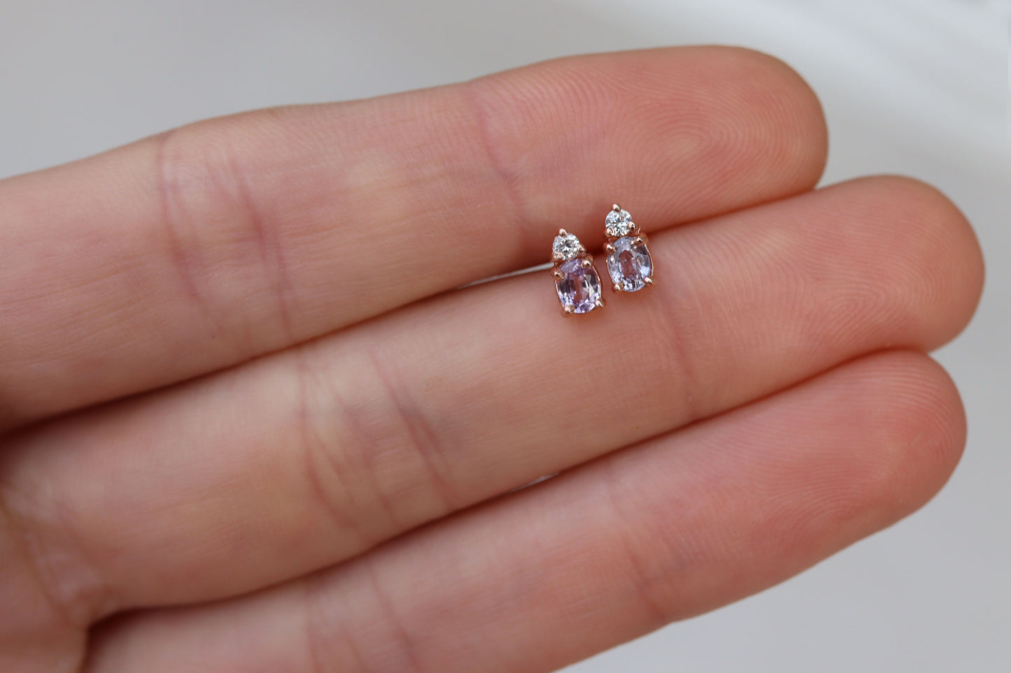 Aretes Luxe Zafiro Lila y Diamante Fine