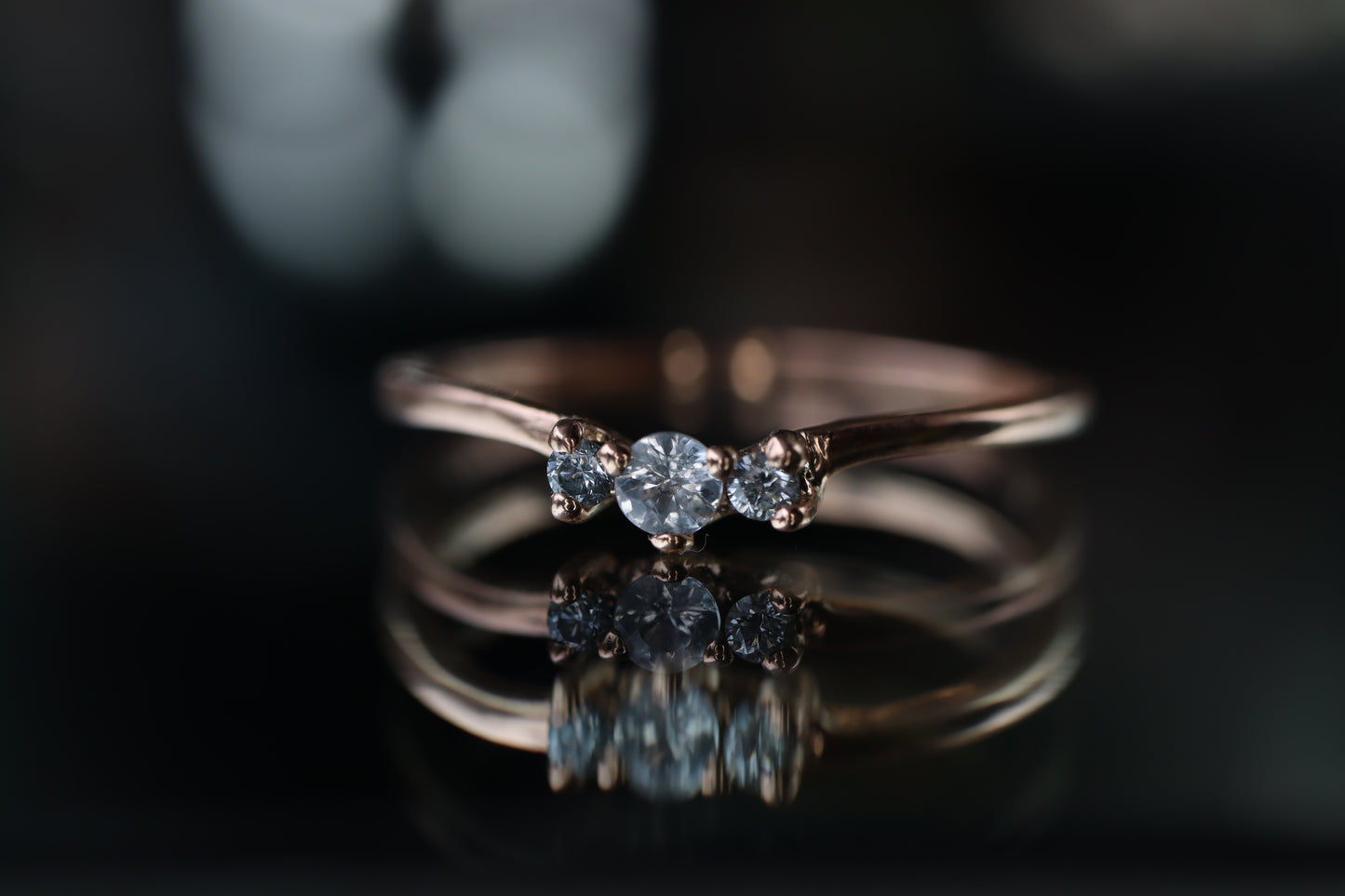 Anillo Arya Zafiro Gris y Diamantes