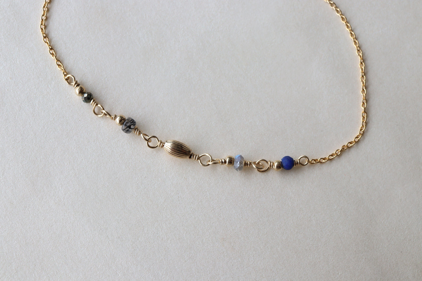 Pulsera Boho Grey