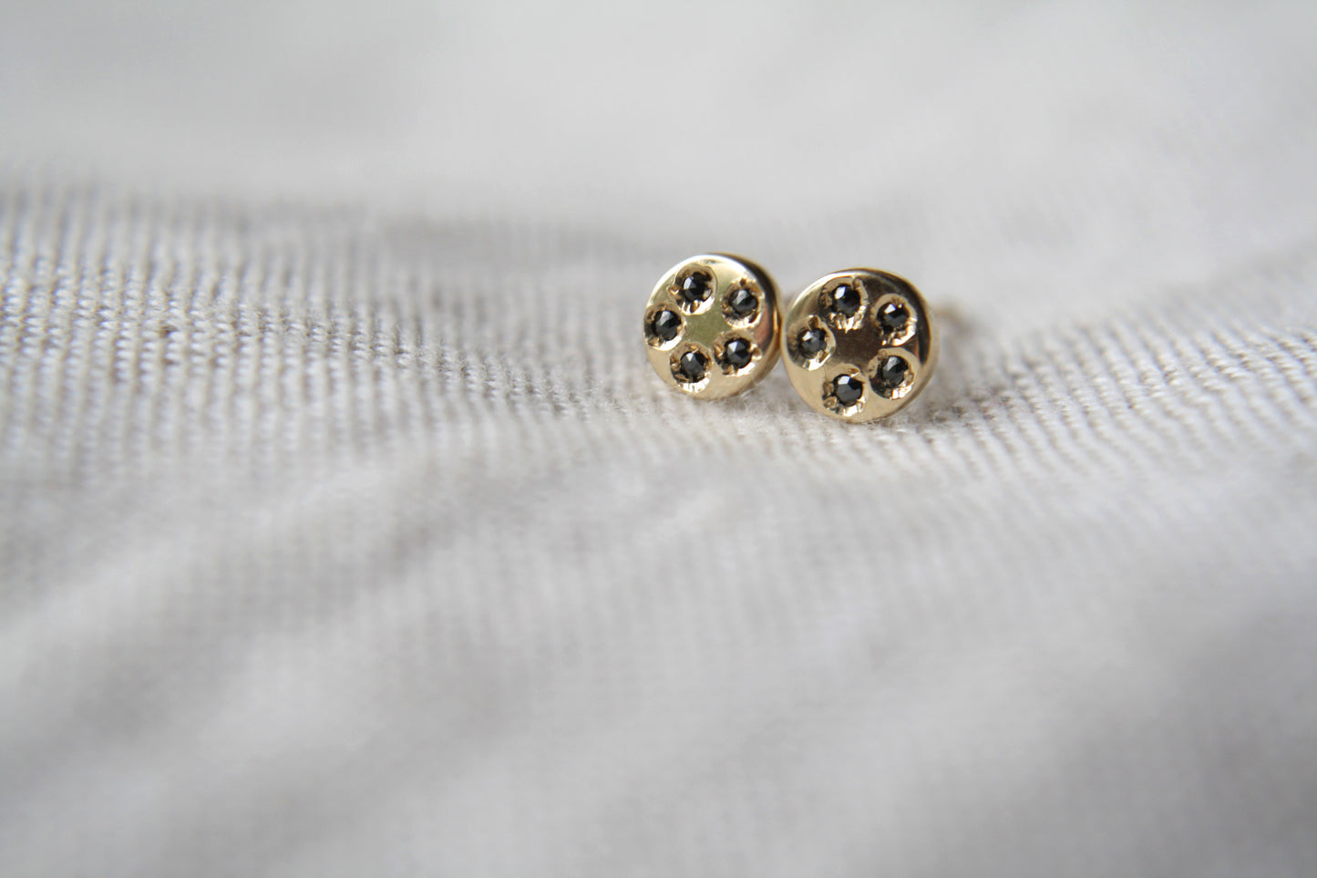 Studs Camila Diamante Negro fine