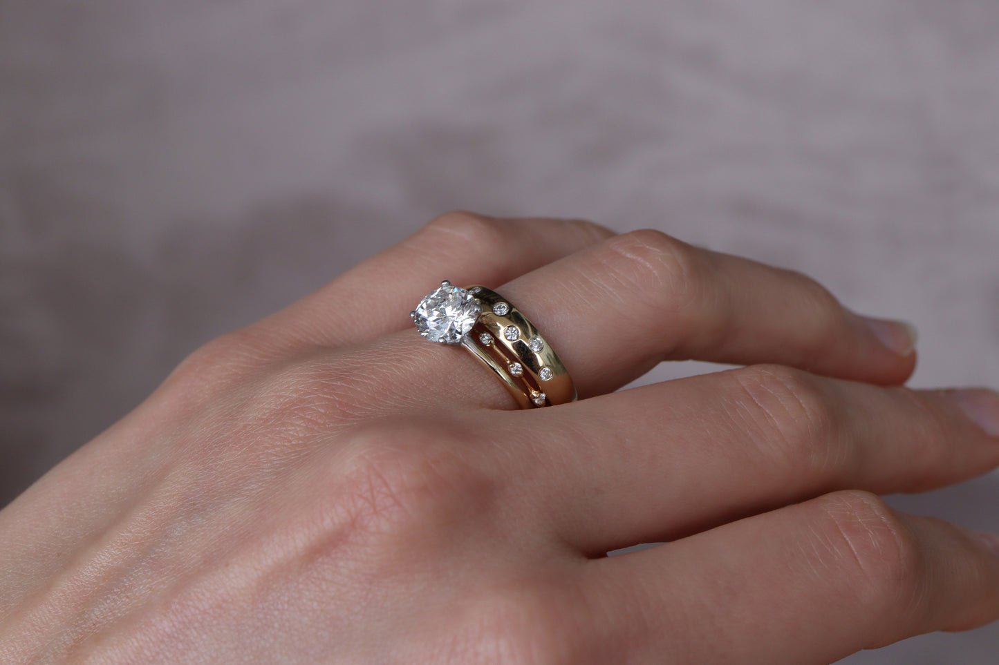 Argolla Confetti Diamantes Bridal