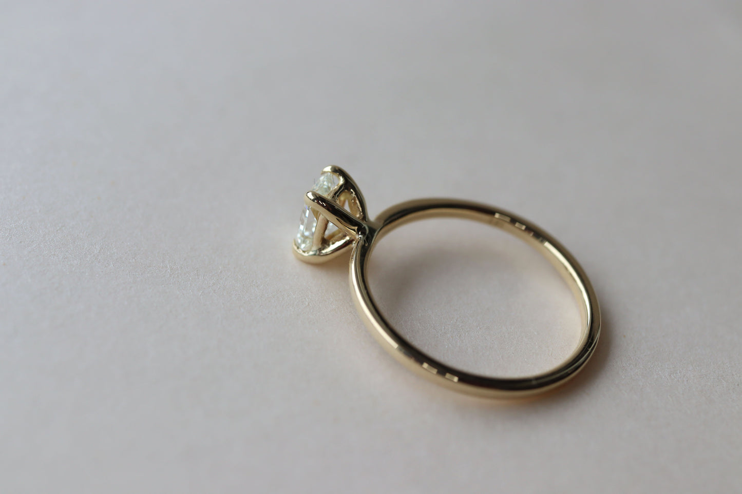 Modelo Danya Diamante Bridal