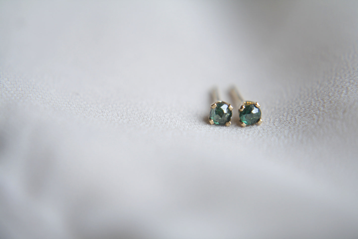 Aretes Luxe Diamante Verde Rosecut Fine