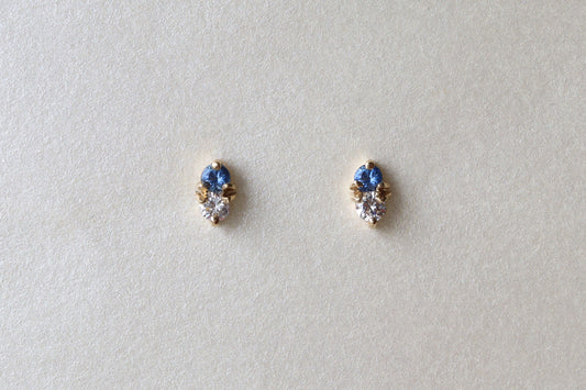 Aretes Duo Zafiro Azul y Diamante Fine