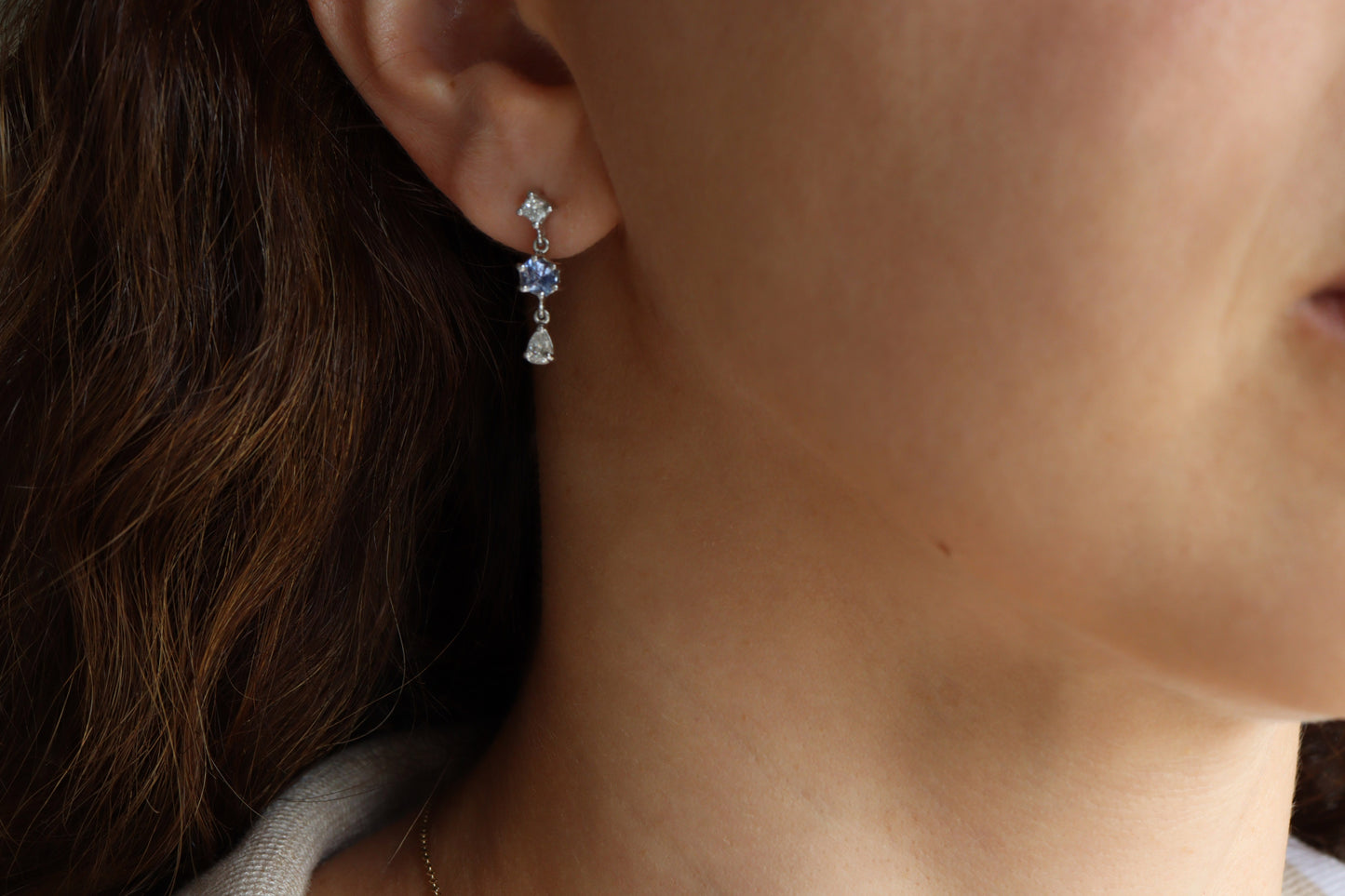 Aretes Fiona Zafiro y Diamantes Fine