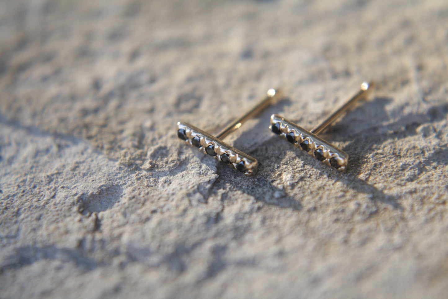 Studs Frida Diamante Negro Fine