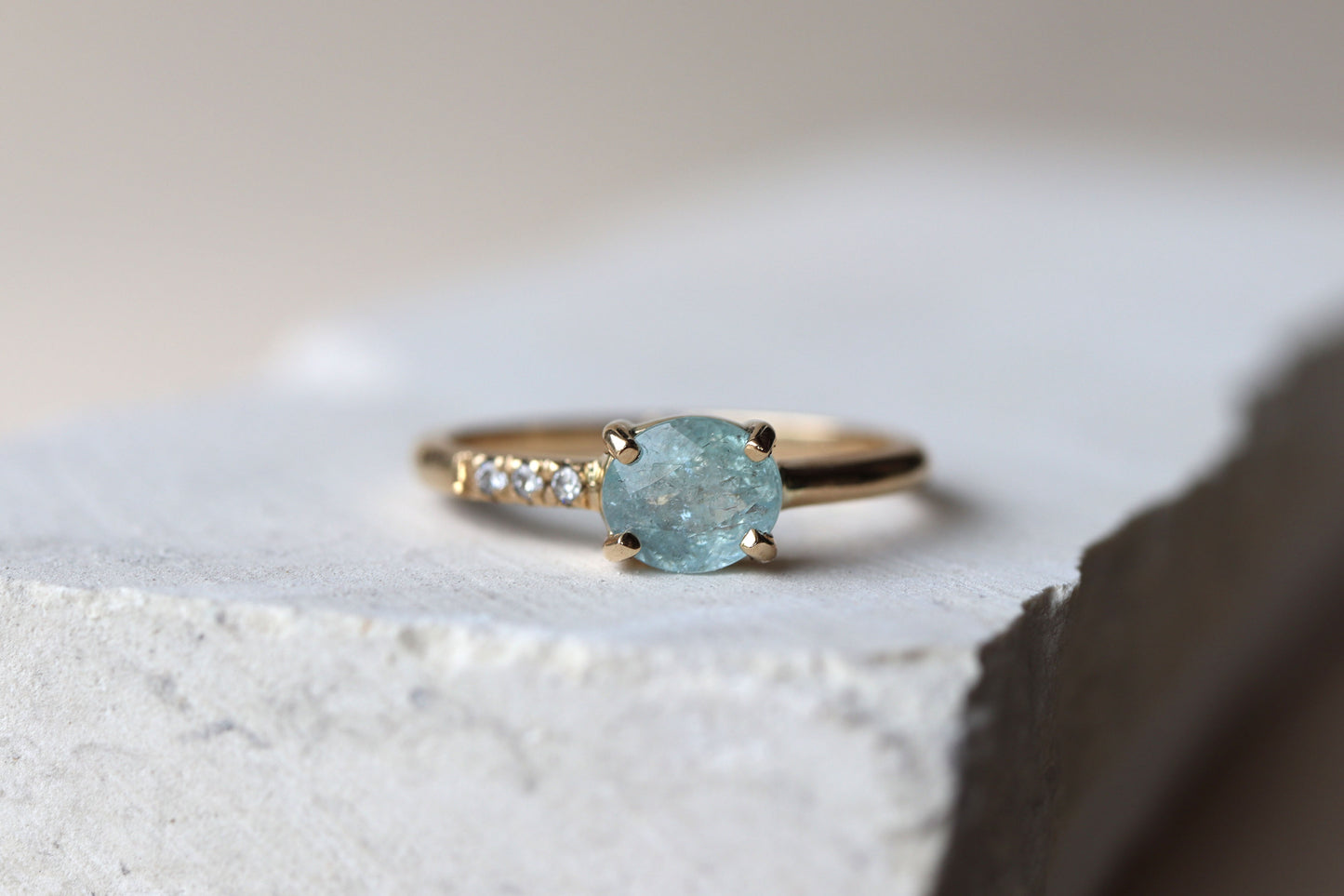 Anillo Frida Turmalina Paraiba y Diamantes