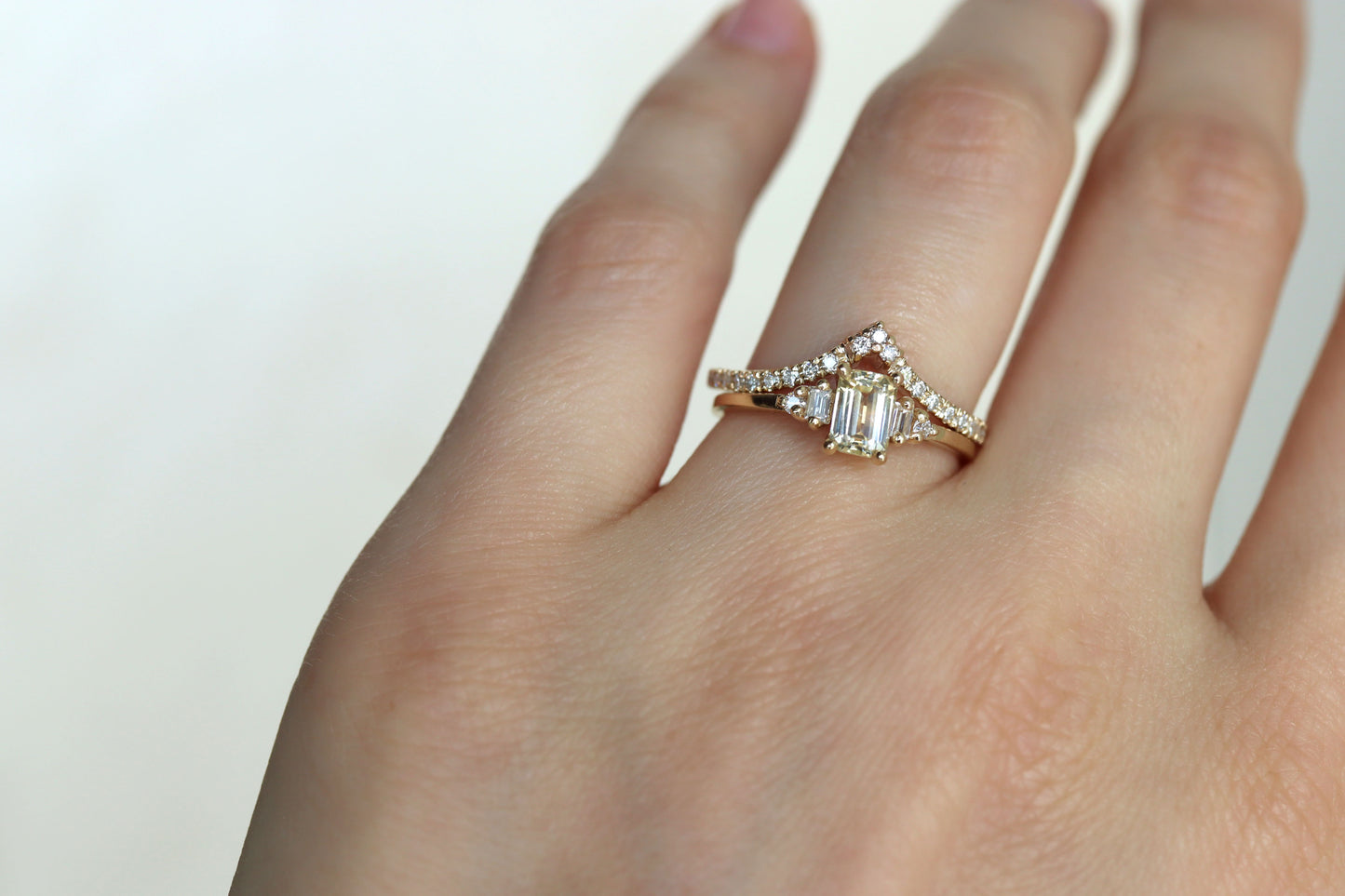Churumbela Lorena Pave Bridal