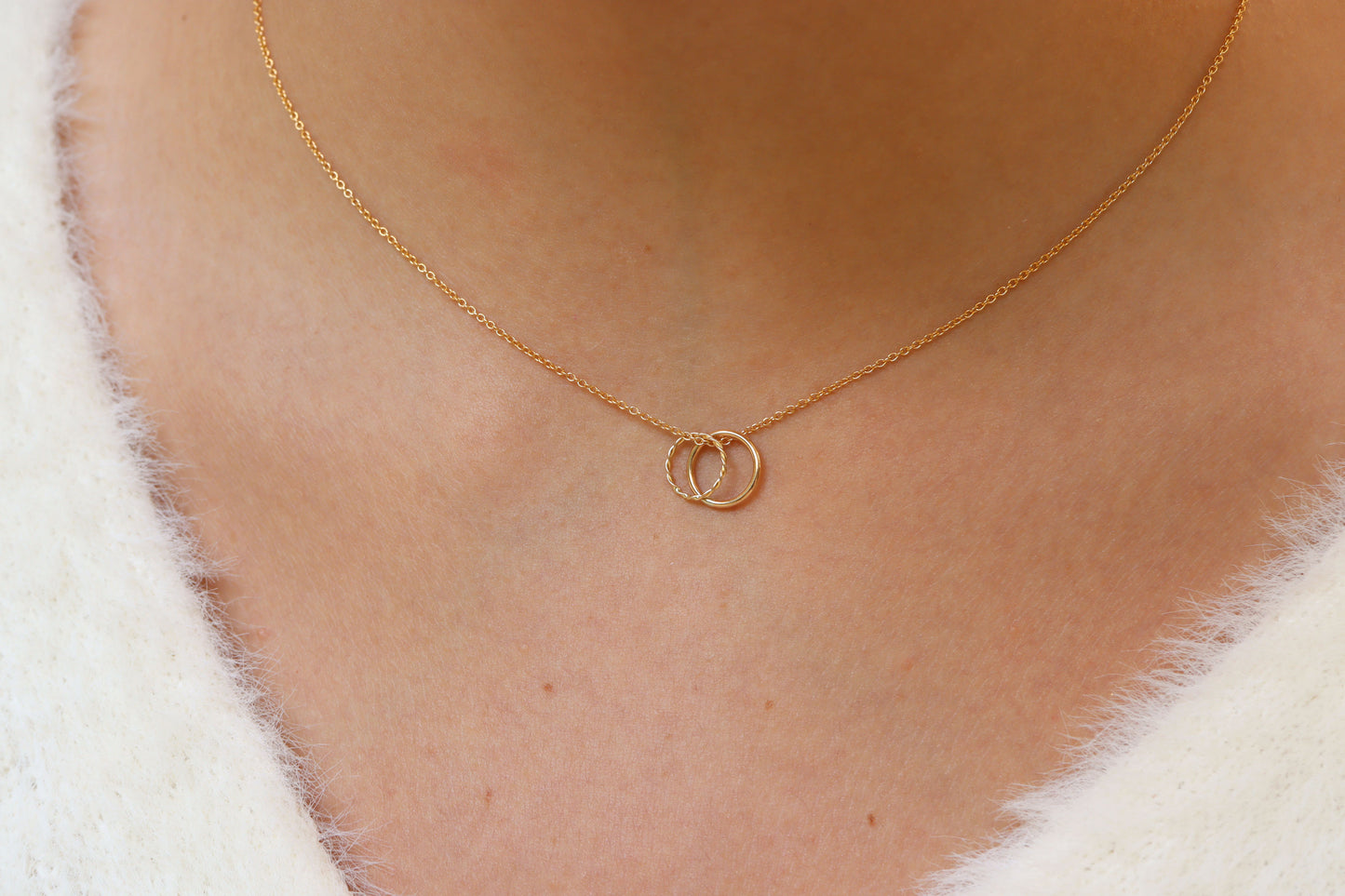 Collar Links
