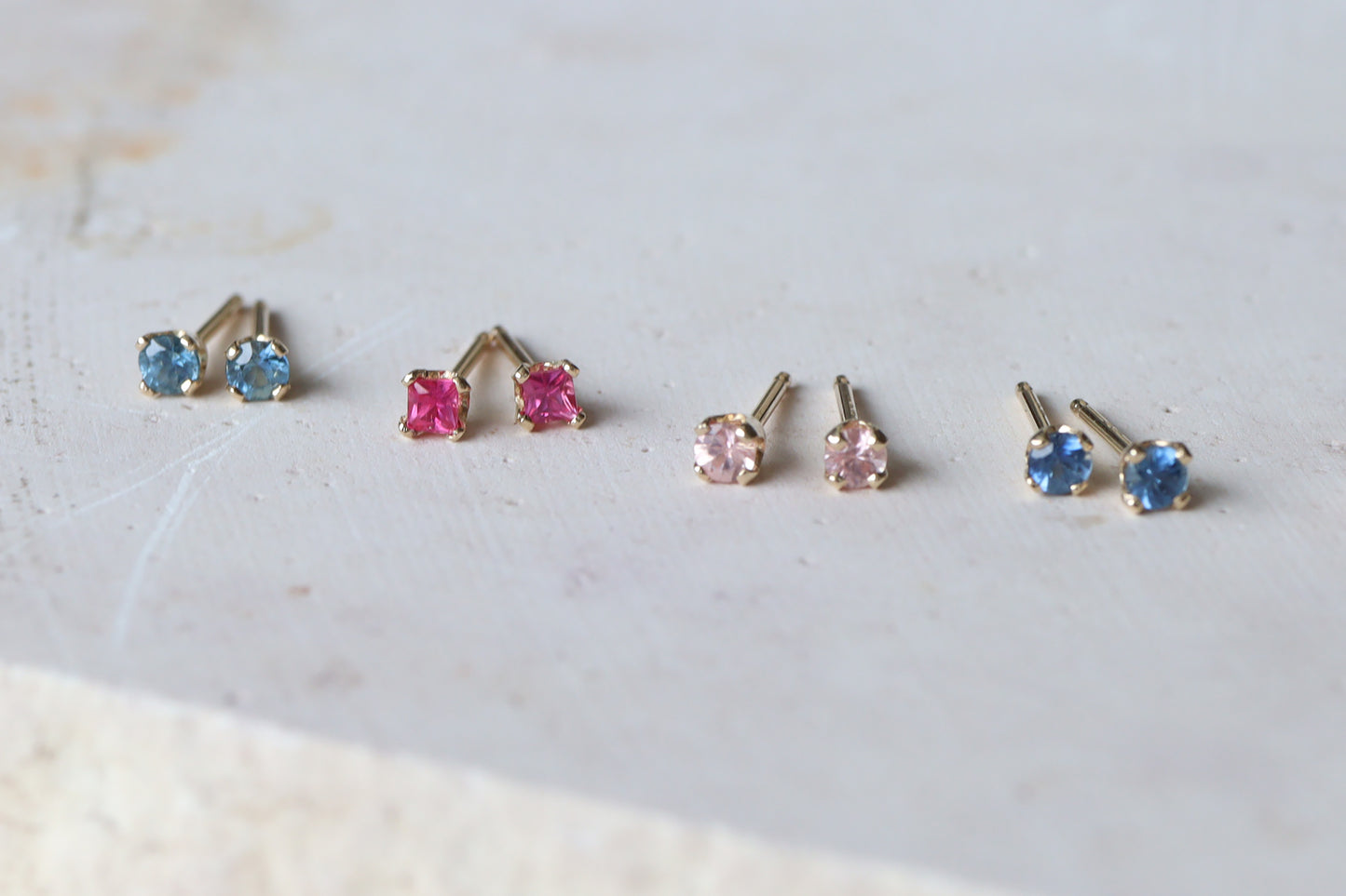 Aretes Luxe Pares a Elegir Minis Fine