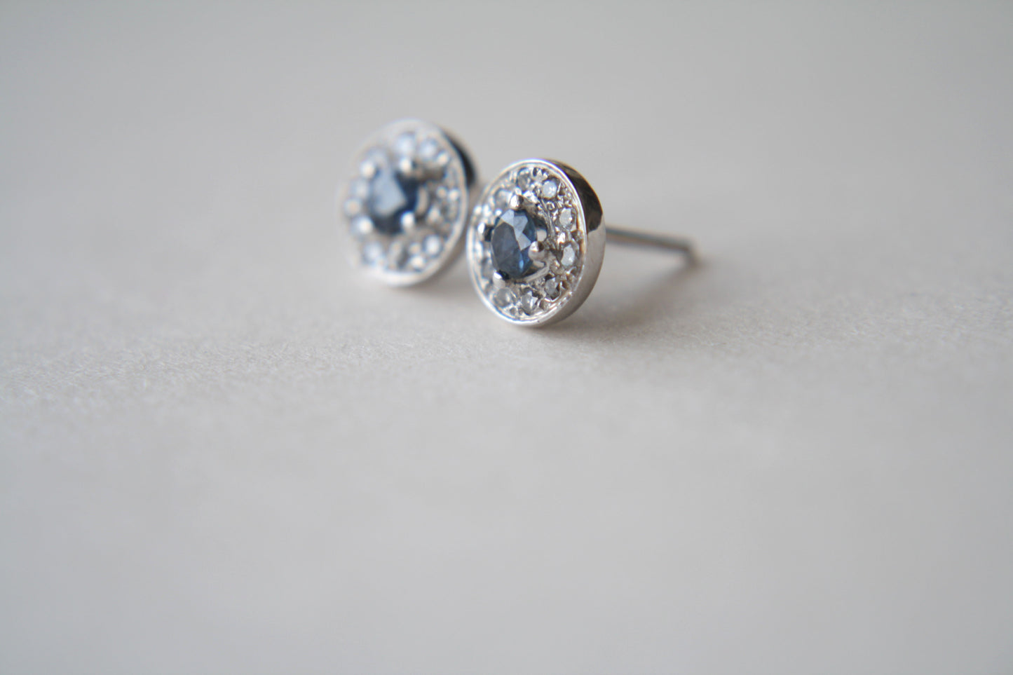 Studs Imelda Zafiro y Diamantes Fine