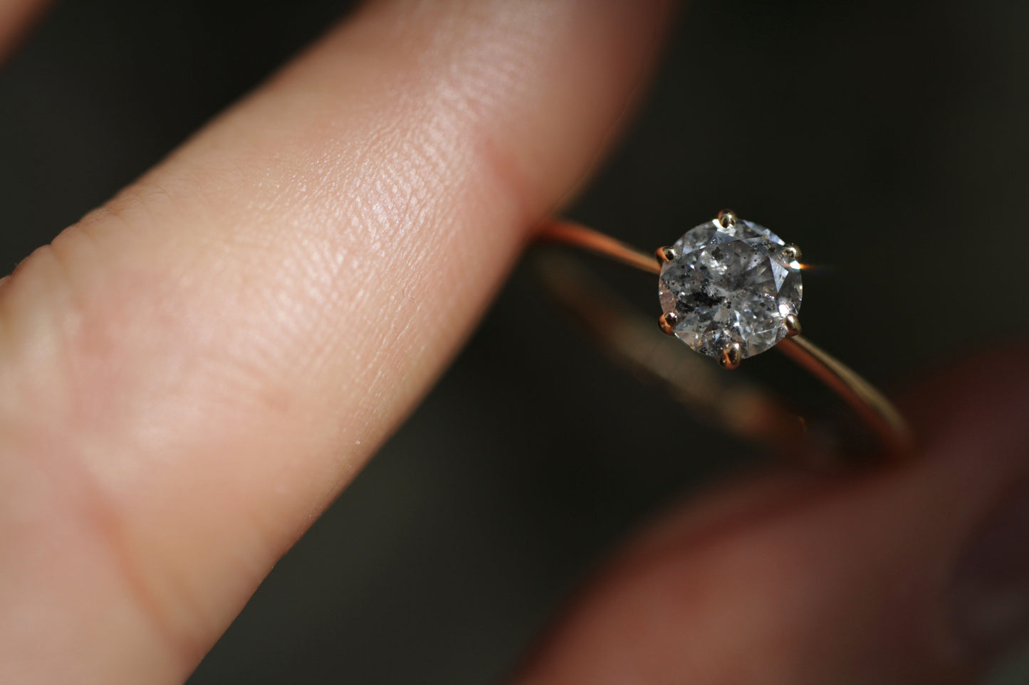 Modelo Joyce Bridal Diamante Sal Pimienta