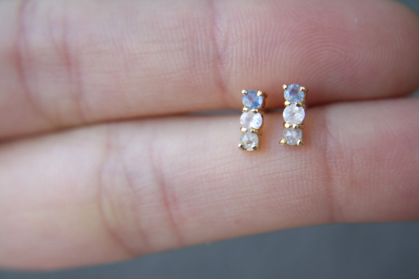 Aretes Luxe Zafiro, Diamante y Moonstone fine