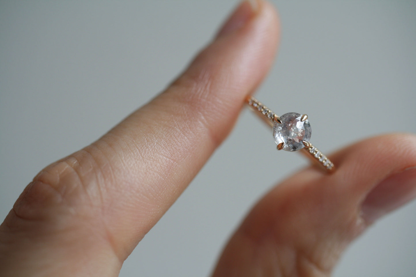 Anillo Maki Diamante Sal Pimienta Bridal