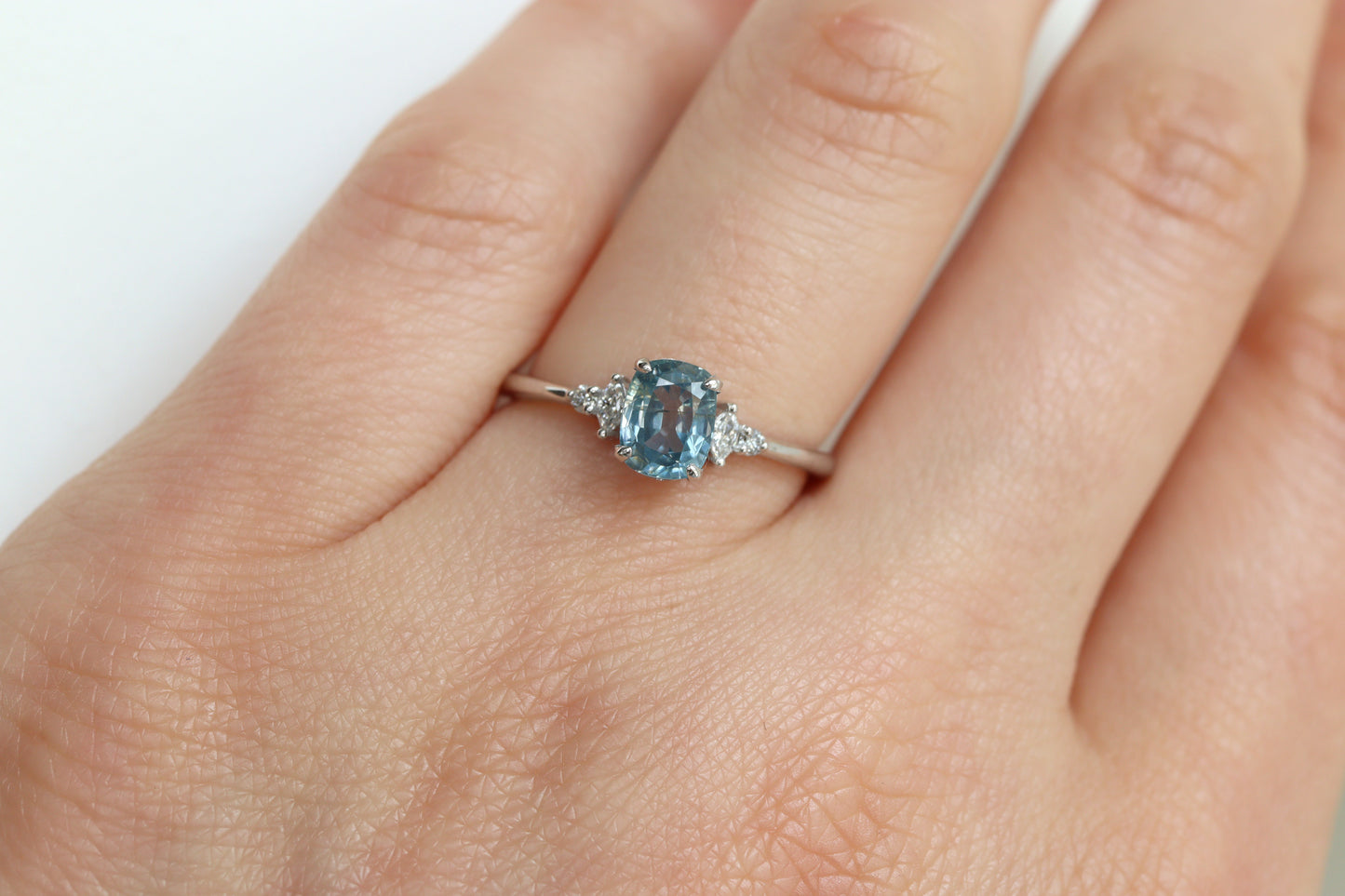 Anillo Matilde Zafiro Baby Blue 1.07cts Bridal