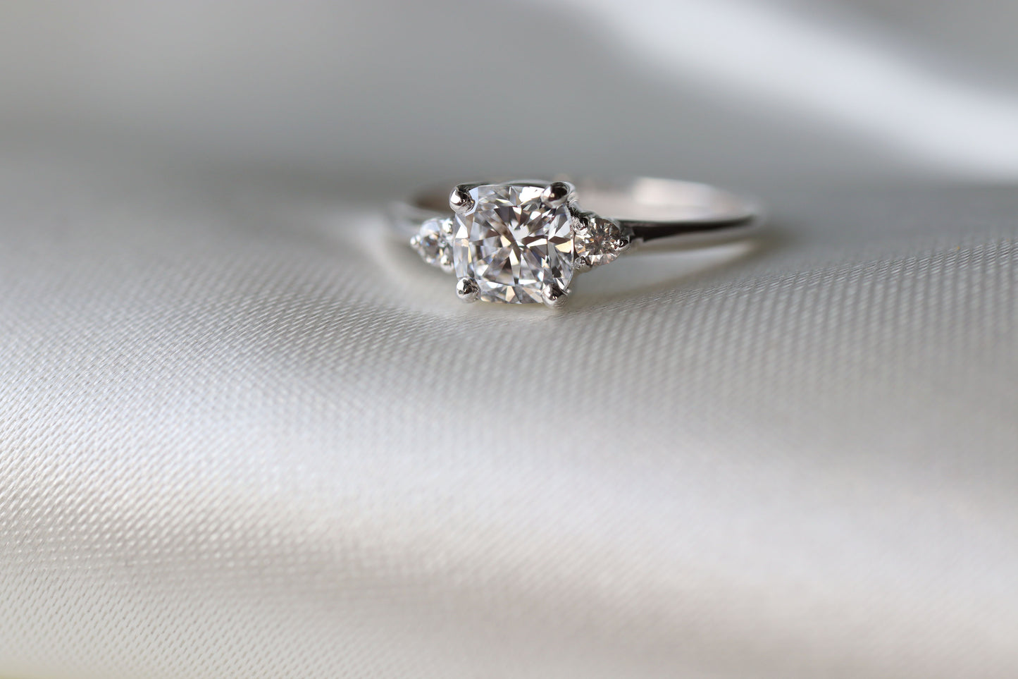 Modelo Pamela Diamante Bridal