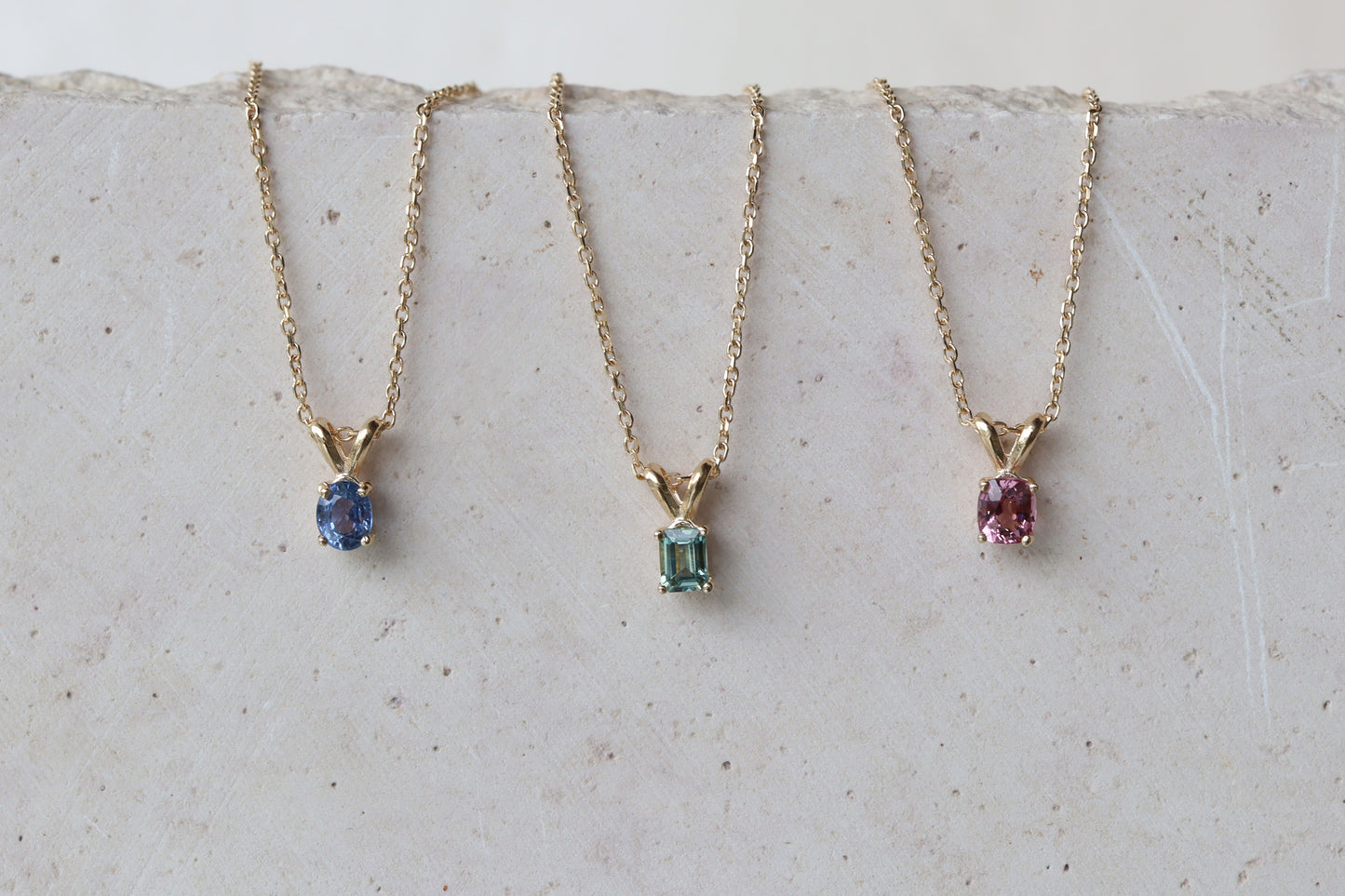 Collar Petit Lapin 4x3mm Fine