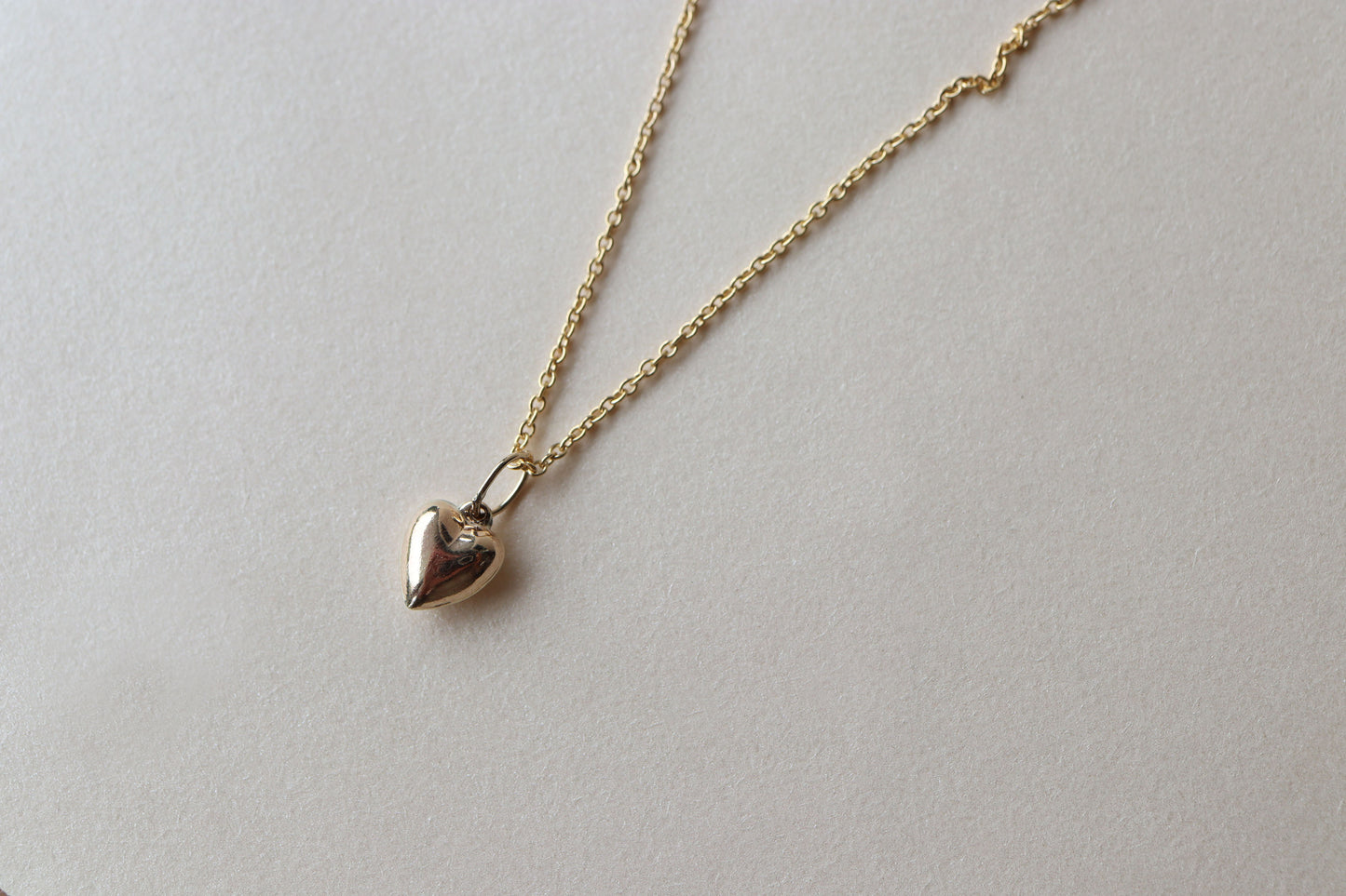 Collar Puffy Heart