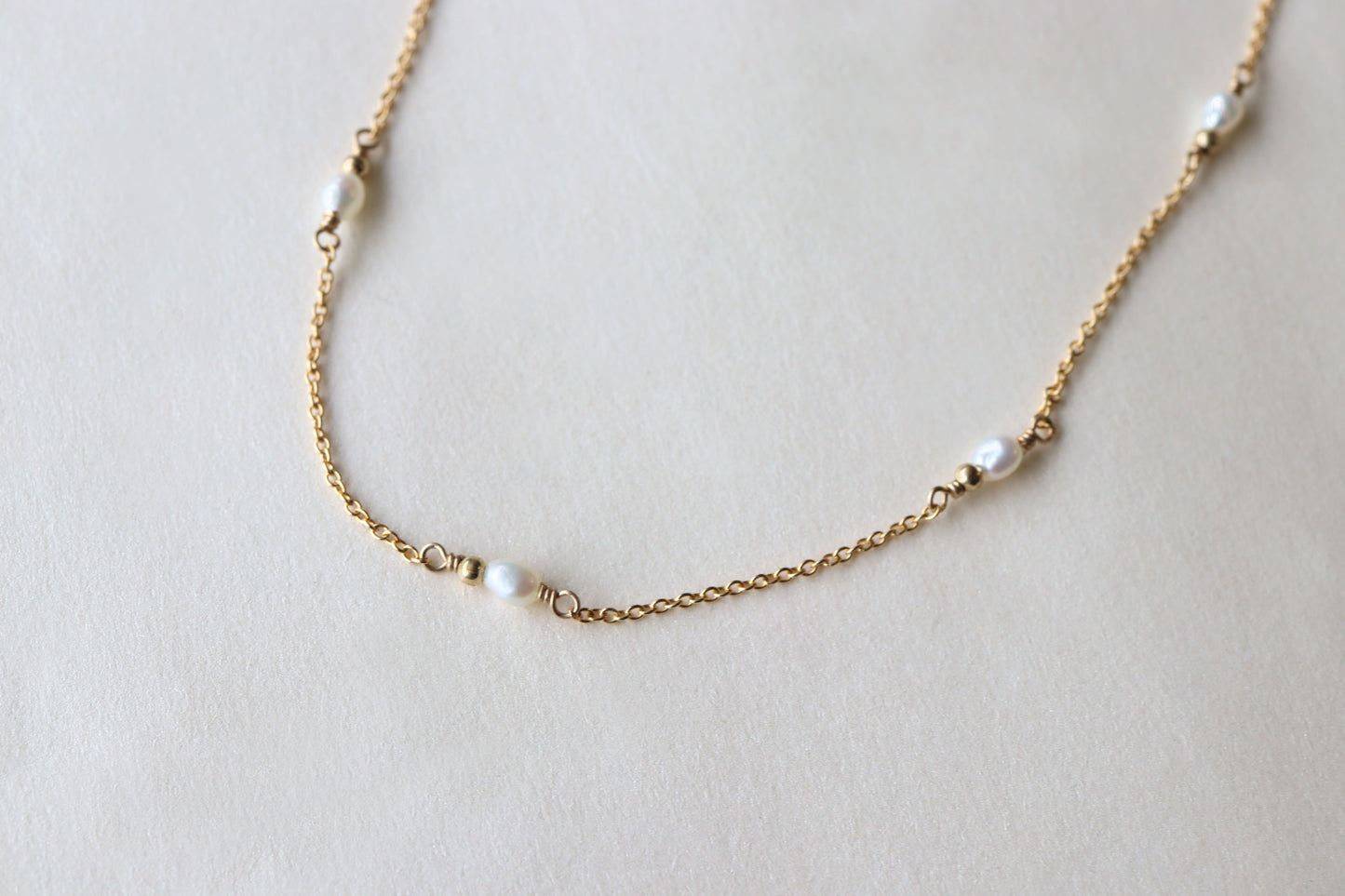 Collar Sofia Perlas Arroz