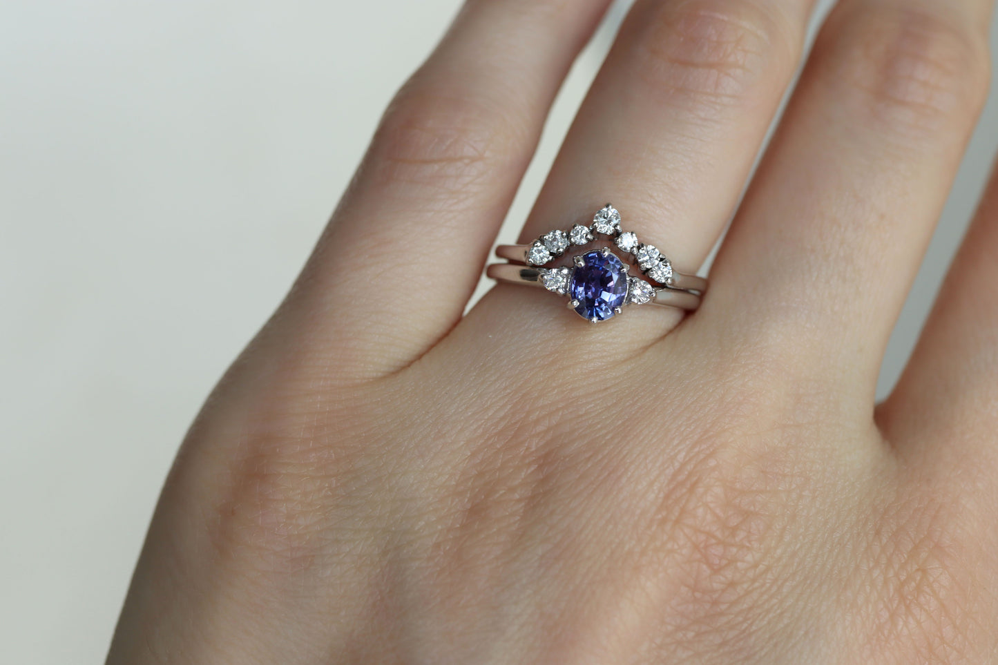 Anillo Suri Zafiro Violeta Bridal