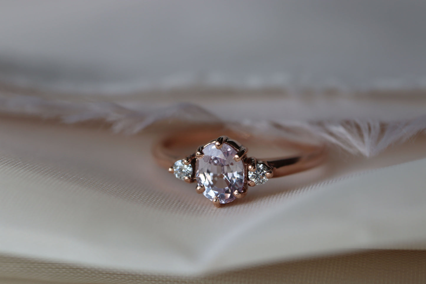 Anillo Suri Zafiro Rosa Pastel