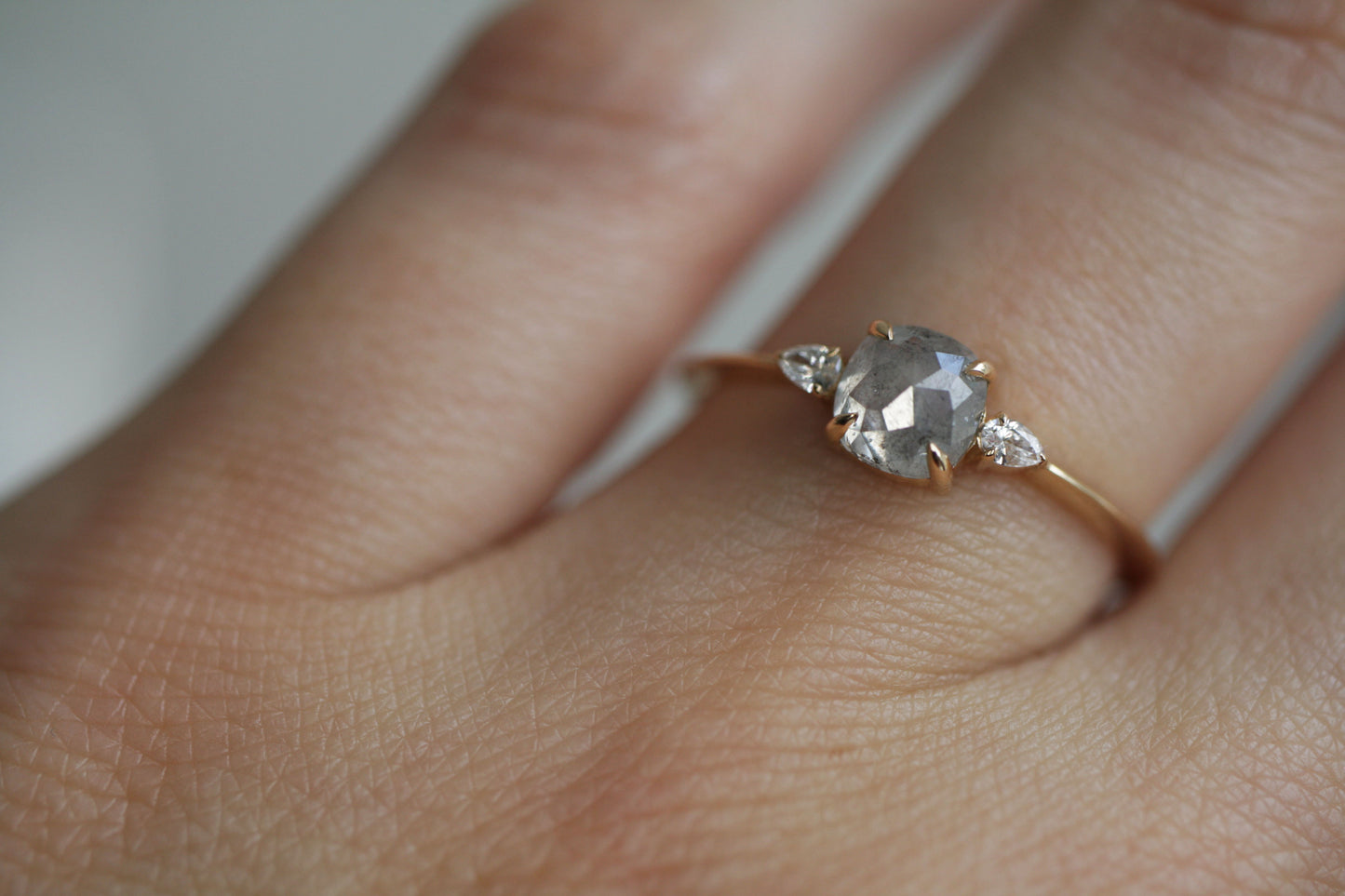 Anillo Talia Diamante Sal Pimienta Bridal