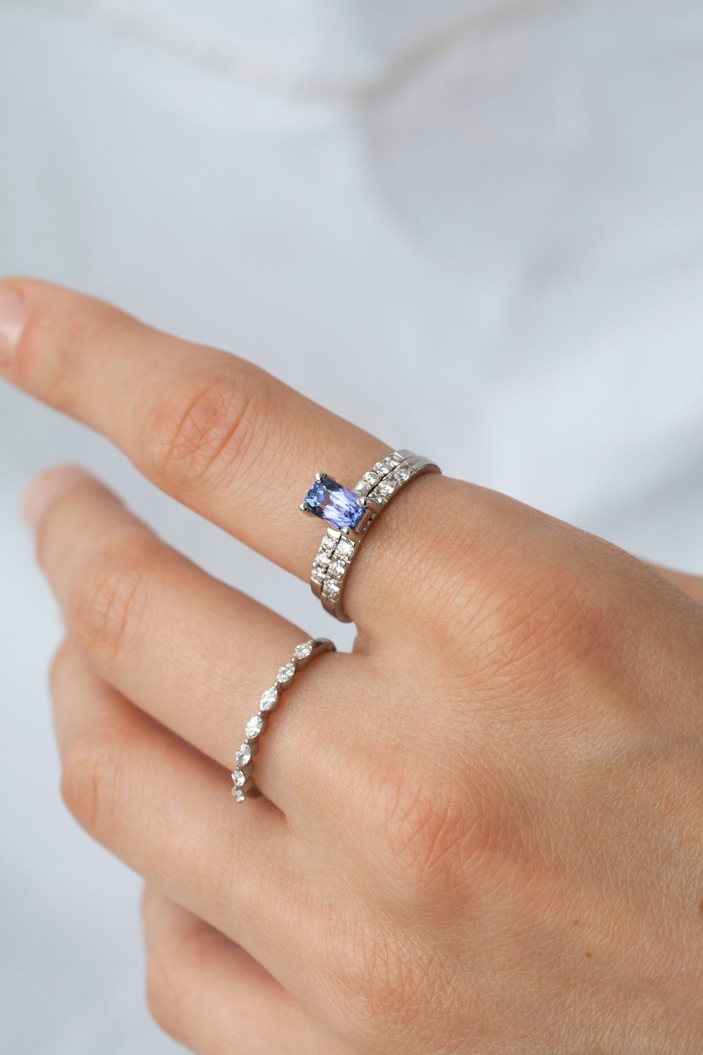 Anillo Naomi Tanzanita y Diamantes