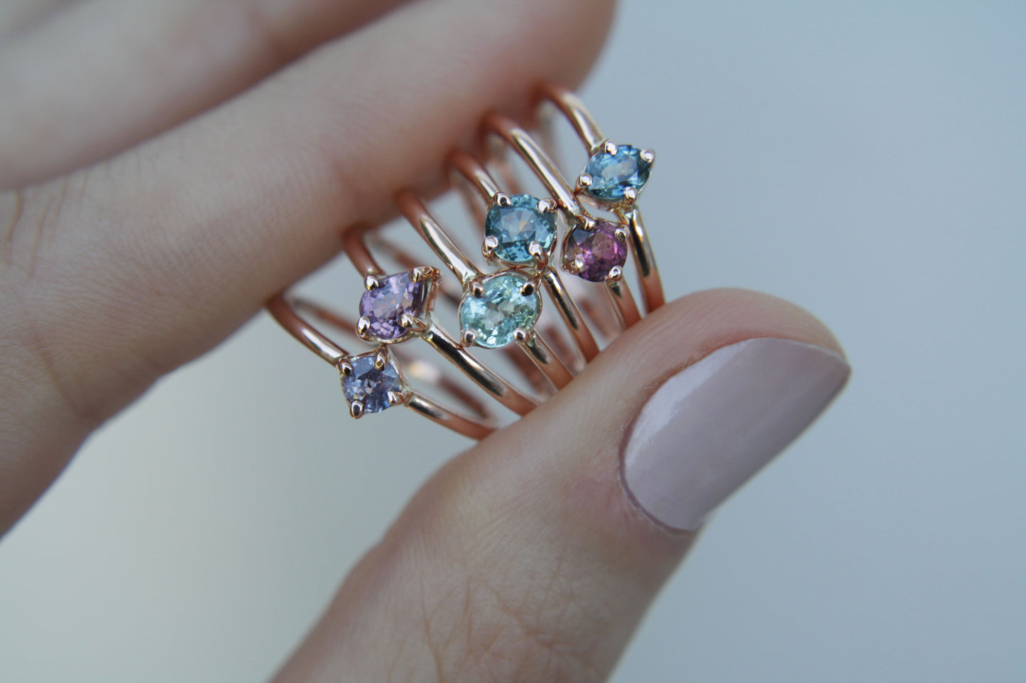 Anillo Nova Zafiro Lila