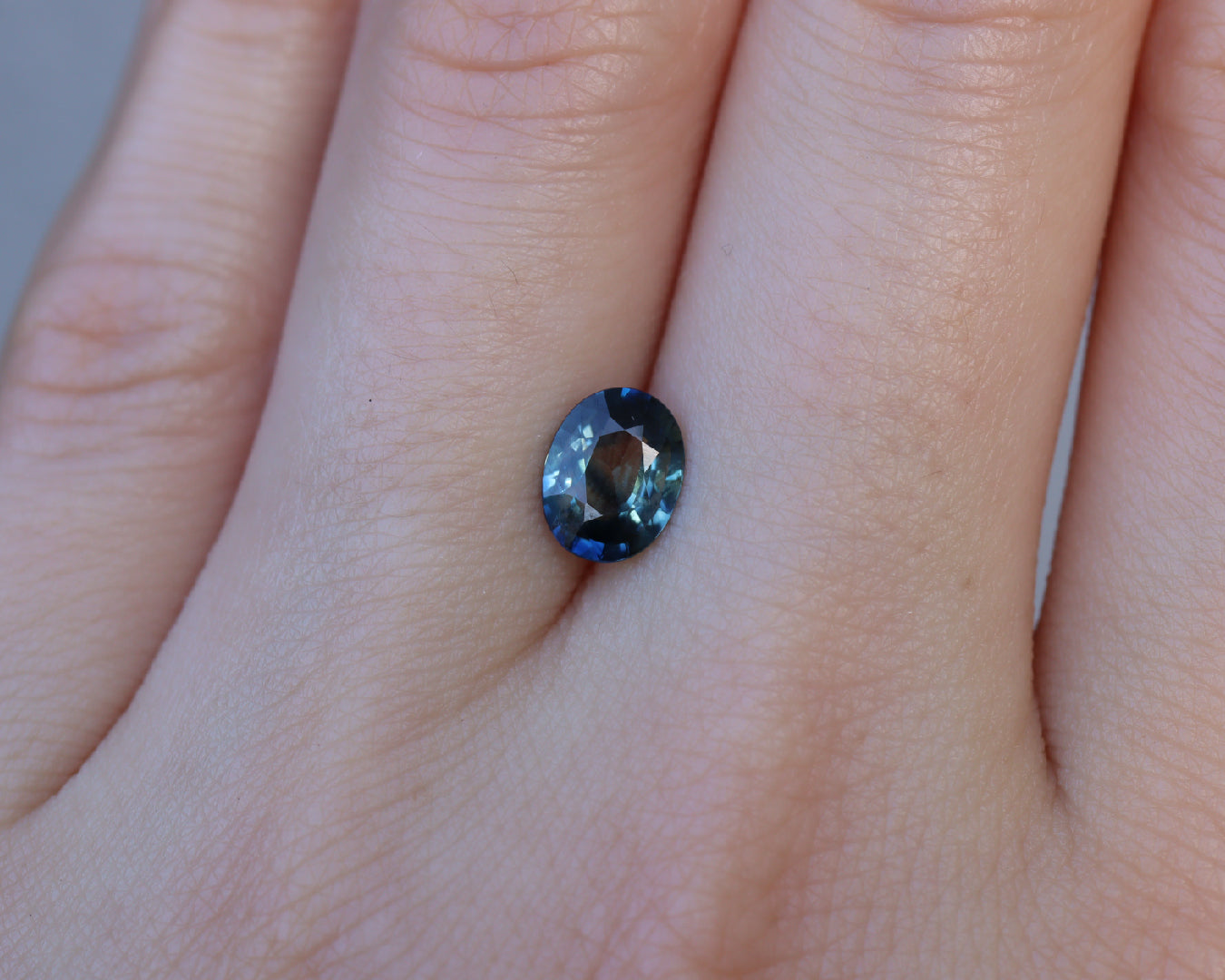 Piedra Zafiro Verde Azul 1.15cts S-1551