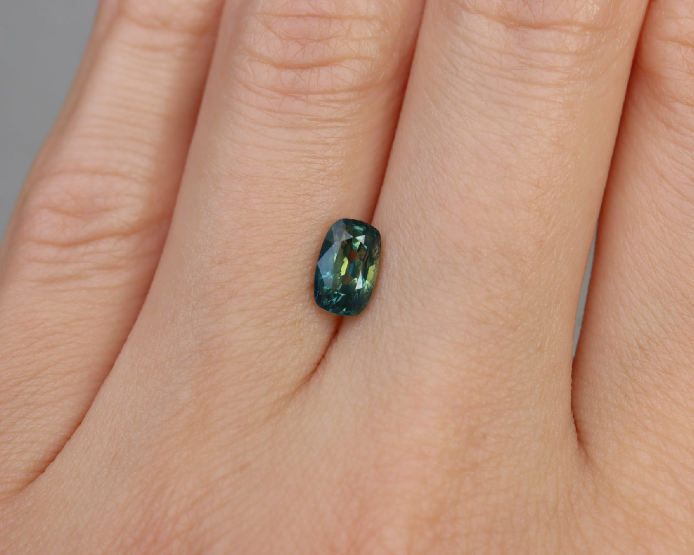 Piedra Zafiro Verde 1.33cts S-1714