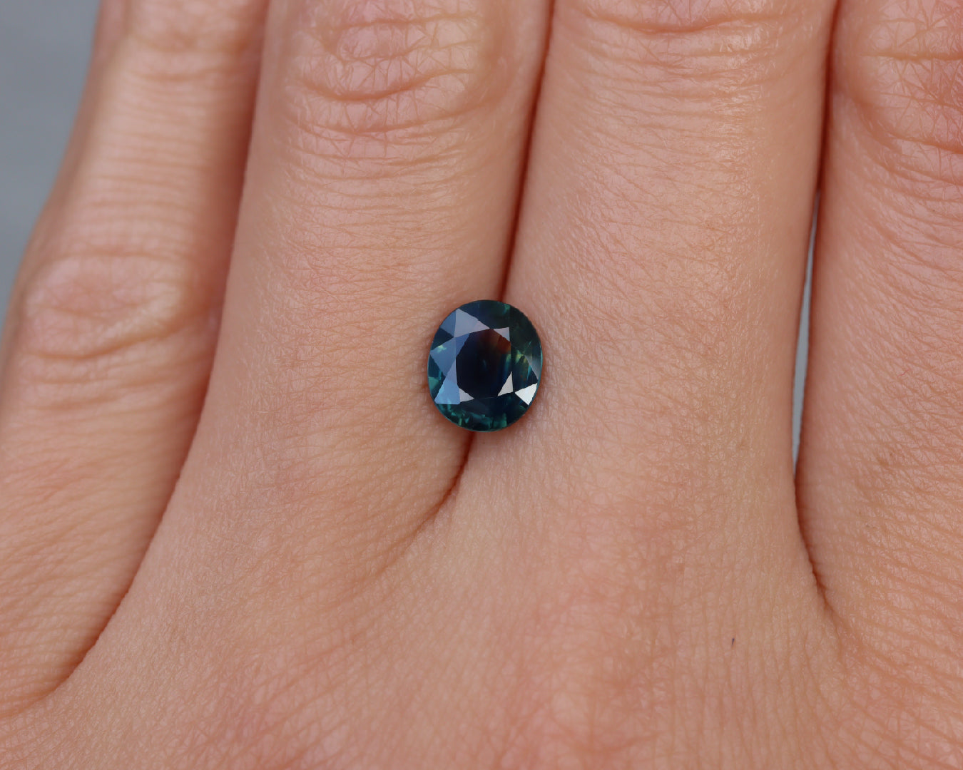 Piedra Zafiro Verde Azul 1.40cts S-1614