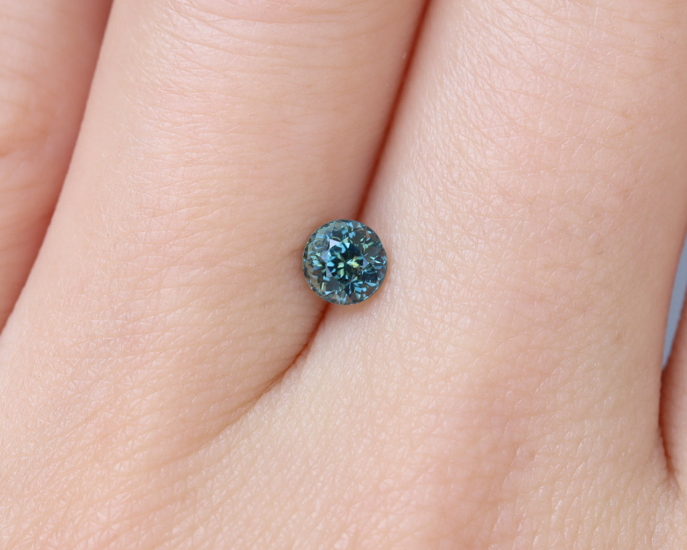 Piedra Zafiro Verde Azul 0.59cts S-1783