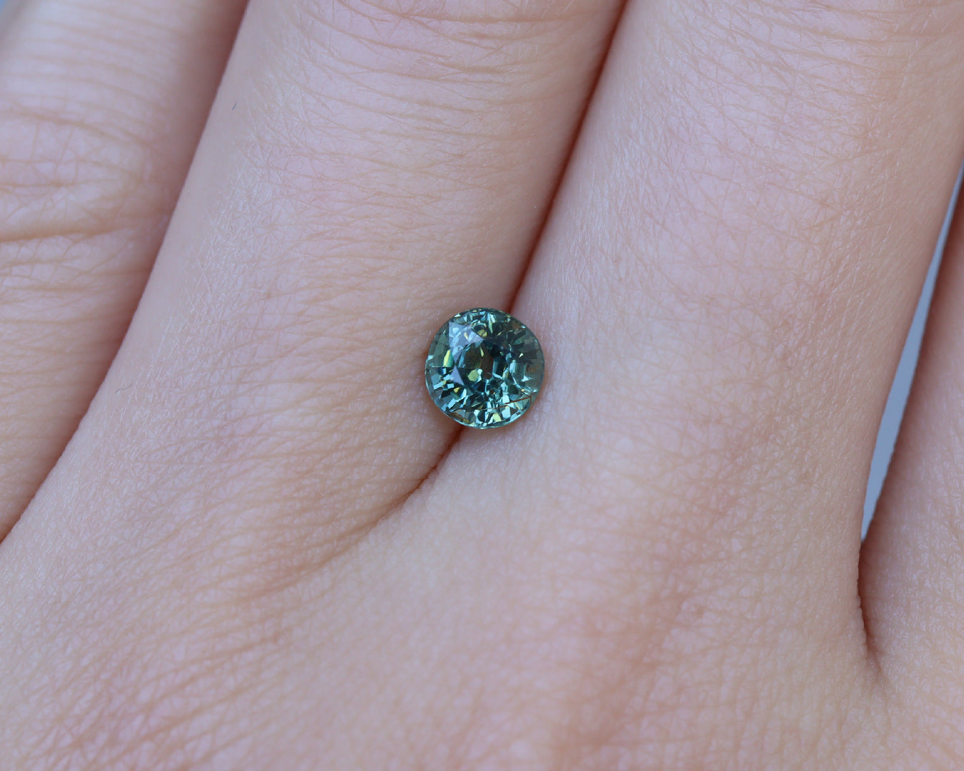 Piedra Zafiro Verde Azul 0.88cts S-1792