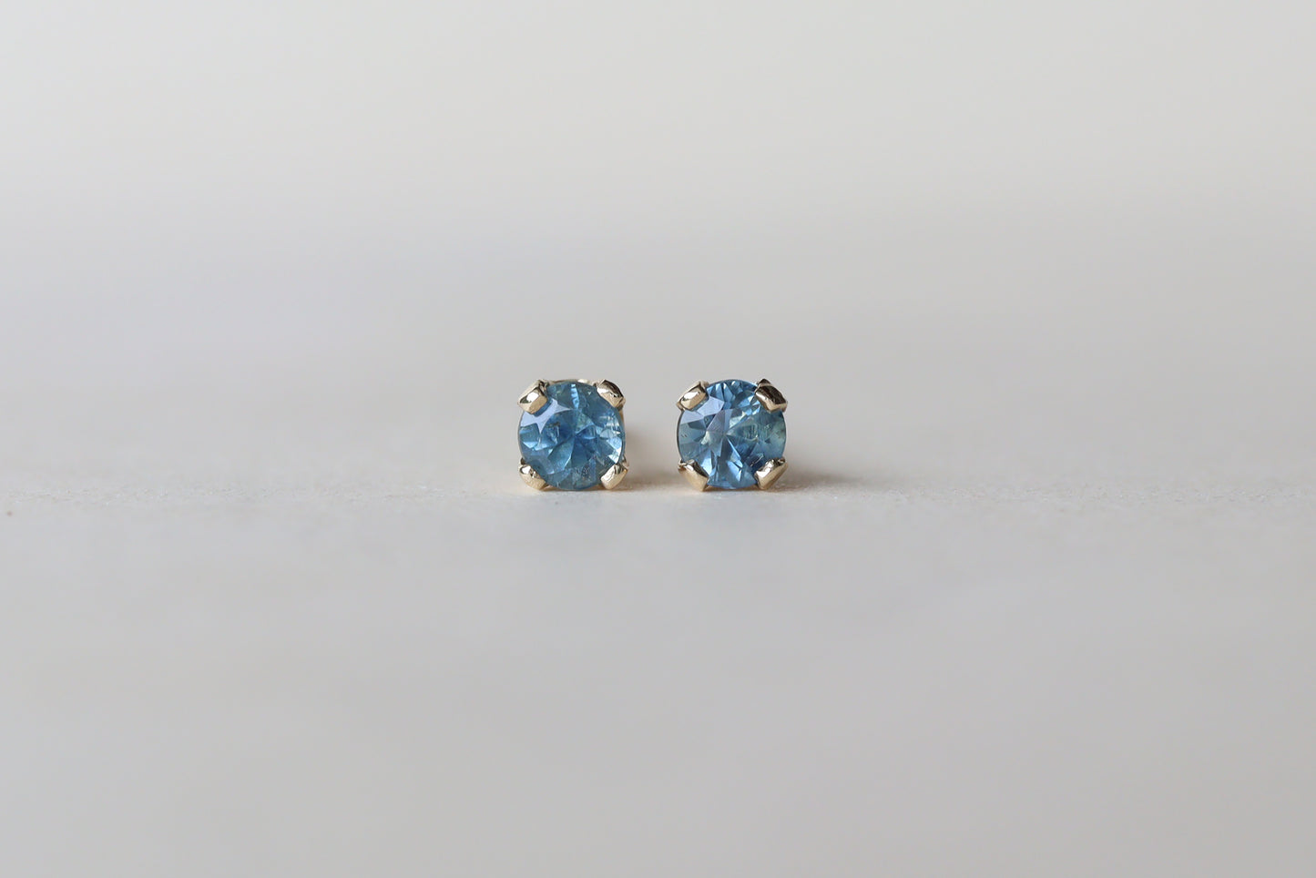 Aretes Luxe Pares a Elegir Minis Fine