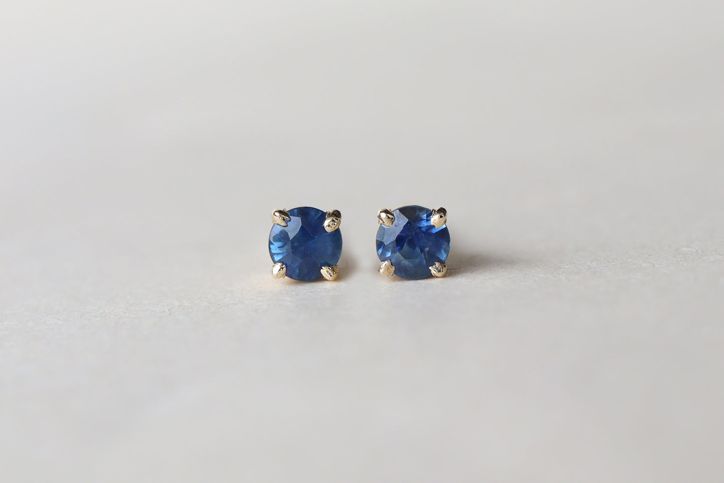 Aretes Luxe Zafiro Azul Fine