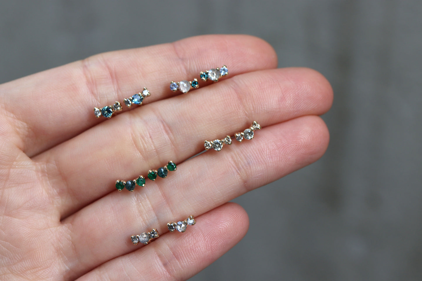 Arya Studs Zafiro y Diamantes Fine