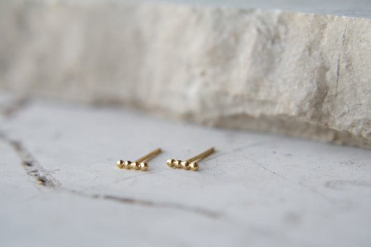 Aretes Dots Barrita fine