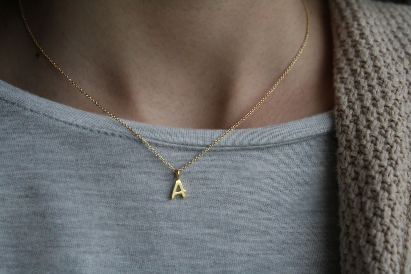 Collar Letra Mini