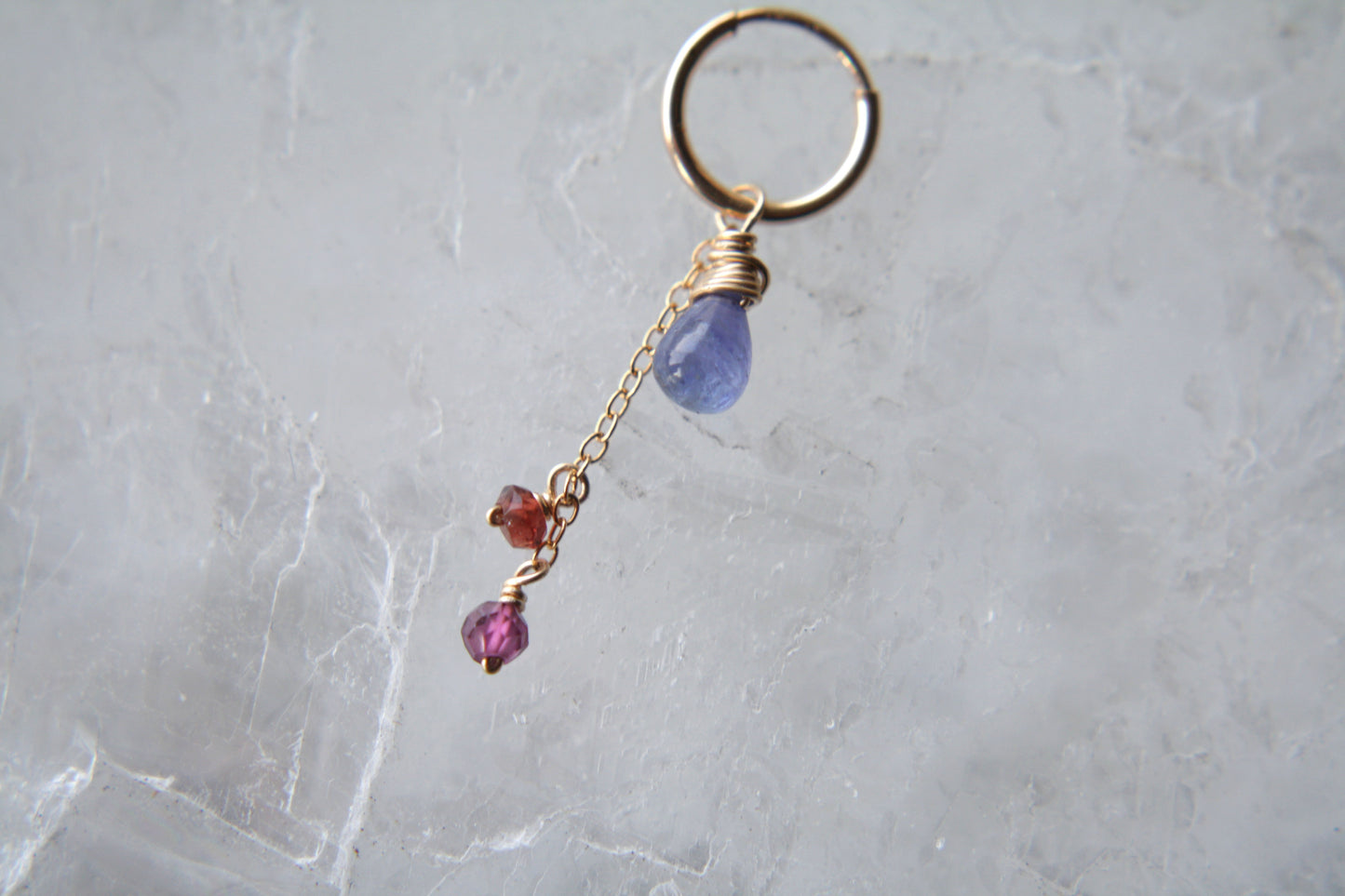 Piercings piedra con cadenita