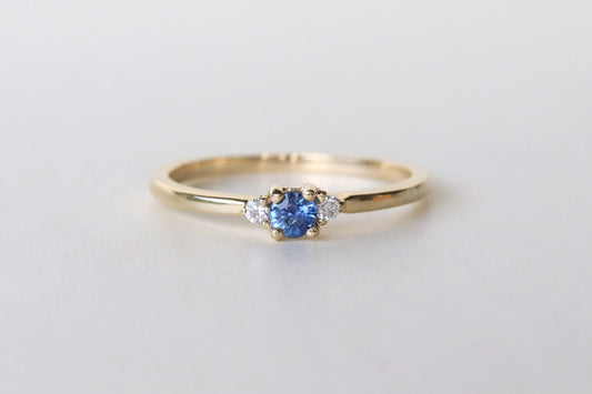 Anillo Amelia Zafiro Azul
