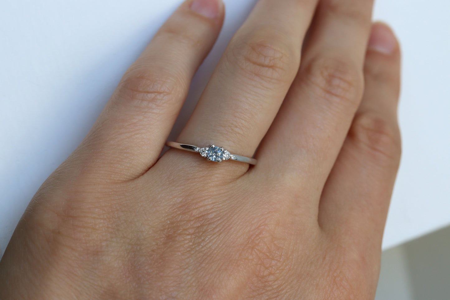 Anillo Amelia Zafiro Platino