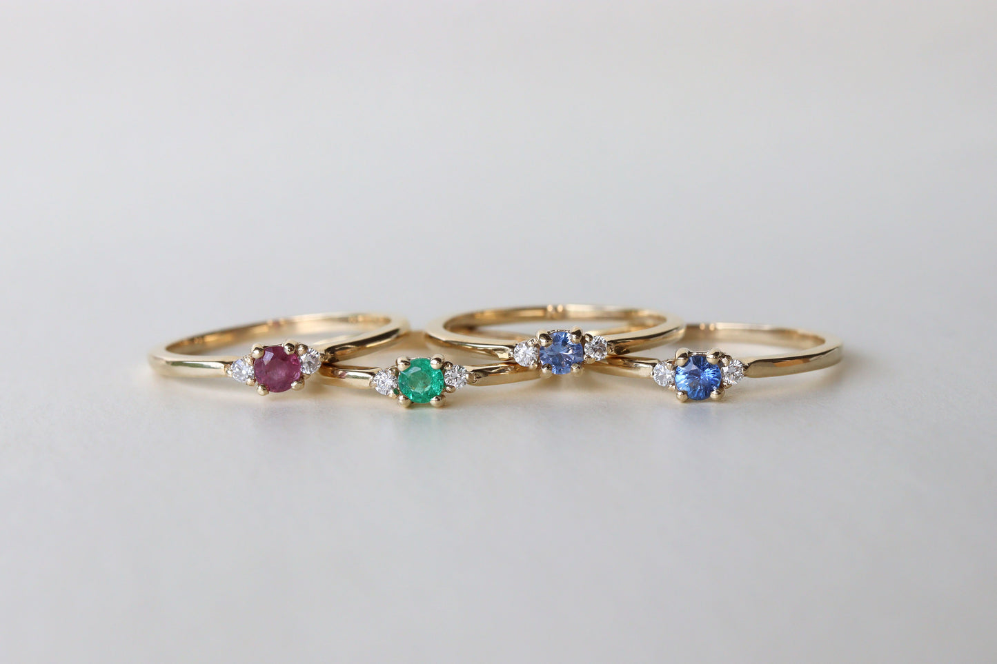 Anillo Amelia Zafiro Azul