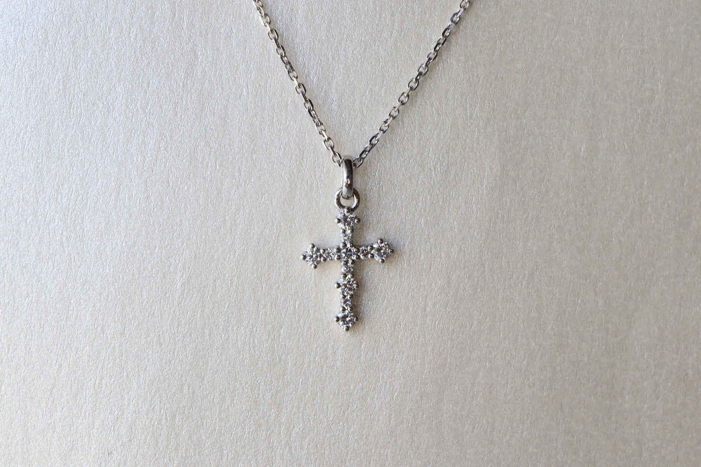 Collar Cruz Julia Diamantes Fine