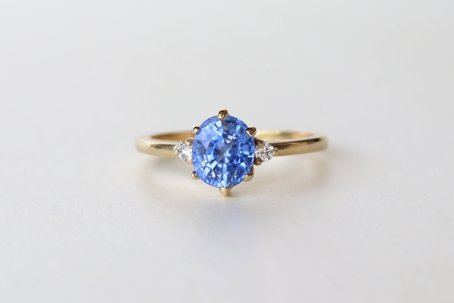 Anillo Cynthia Zafiro Azul 1.55cts Bridal