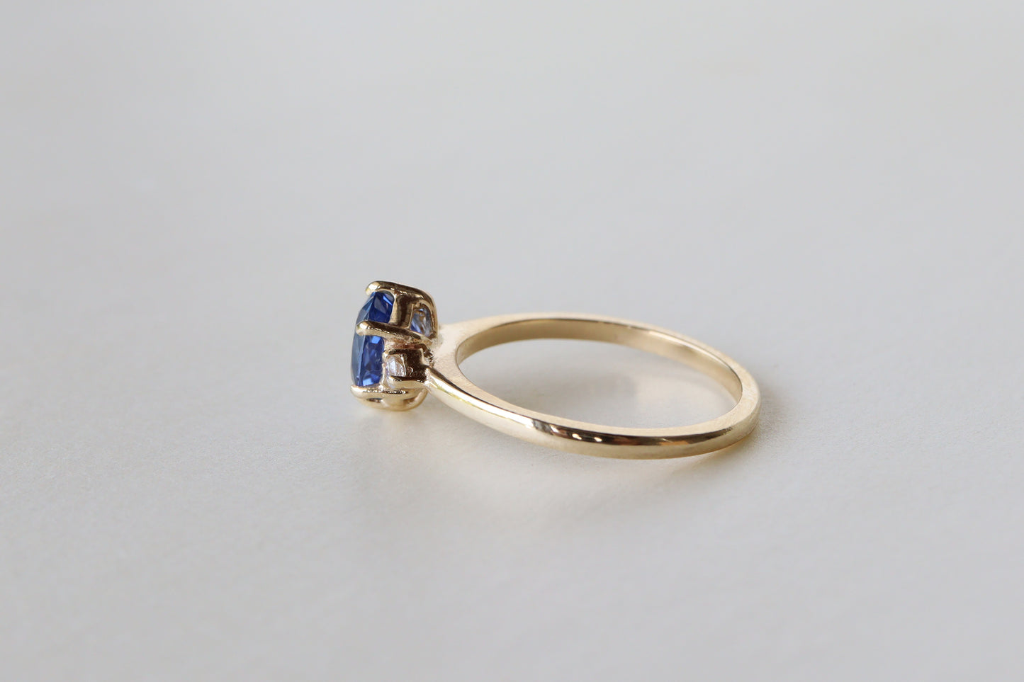 Anillo Cynthia Zafiro Azul 1.55cts Bridal