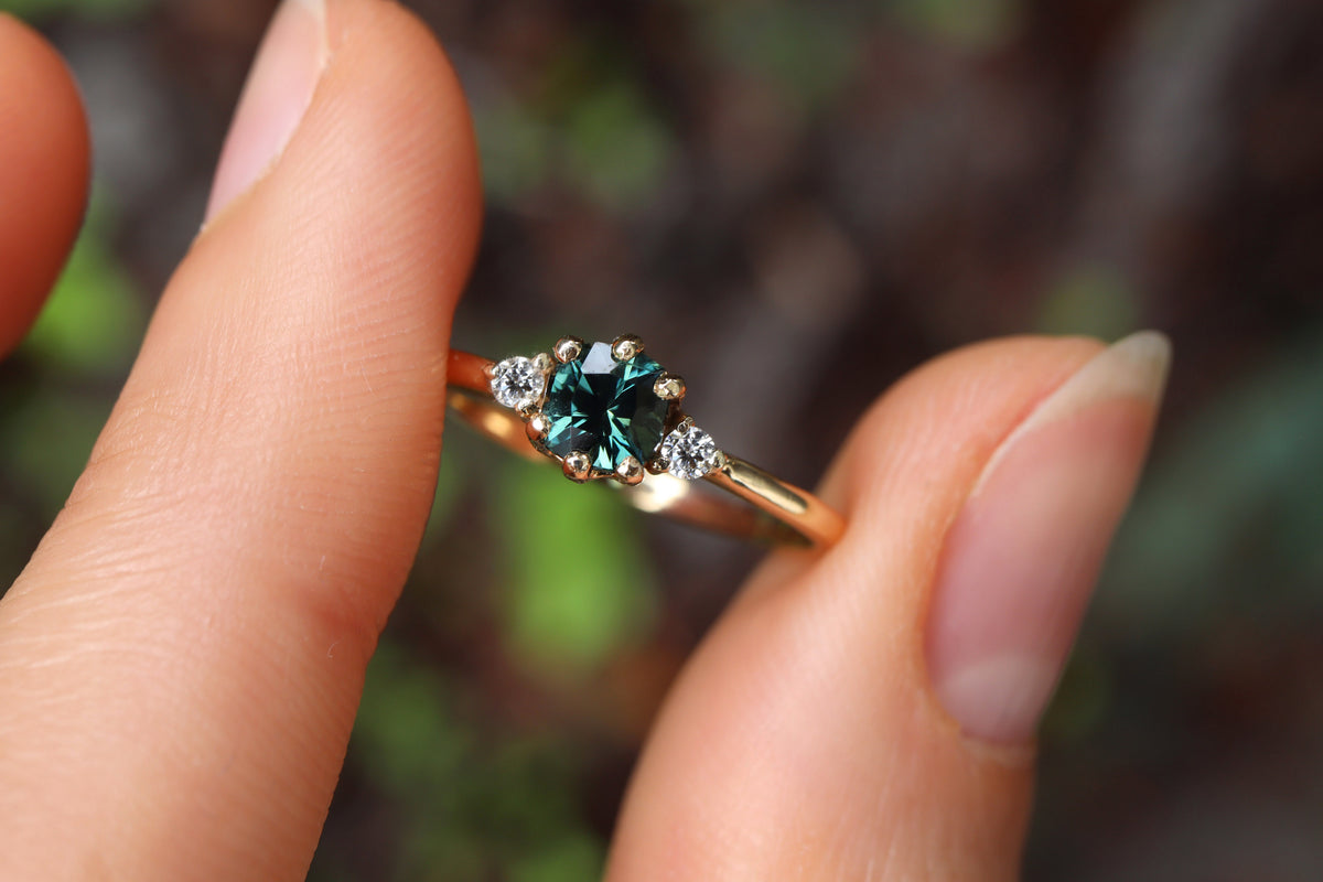 Anillo Eloisa Zafiro Verde Bridal